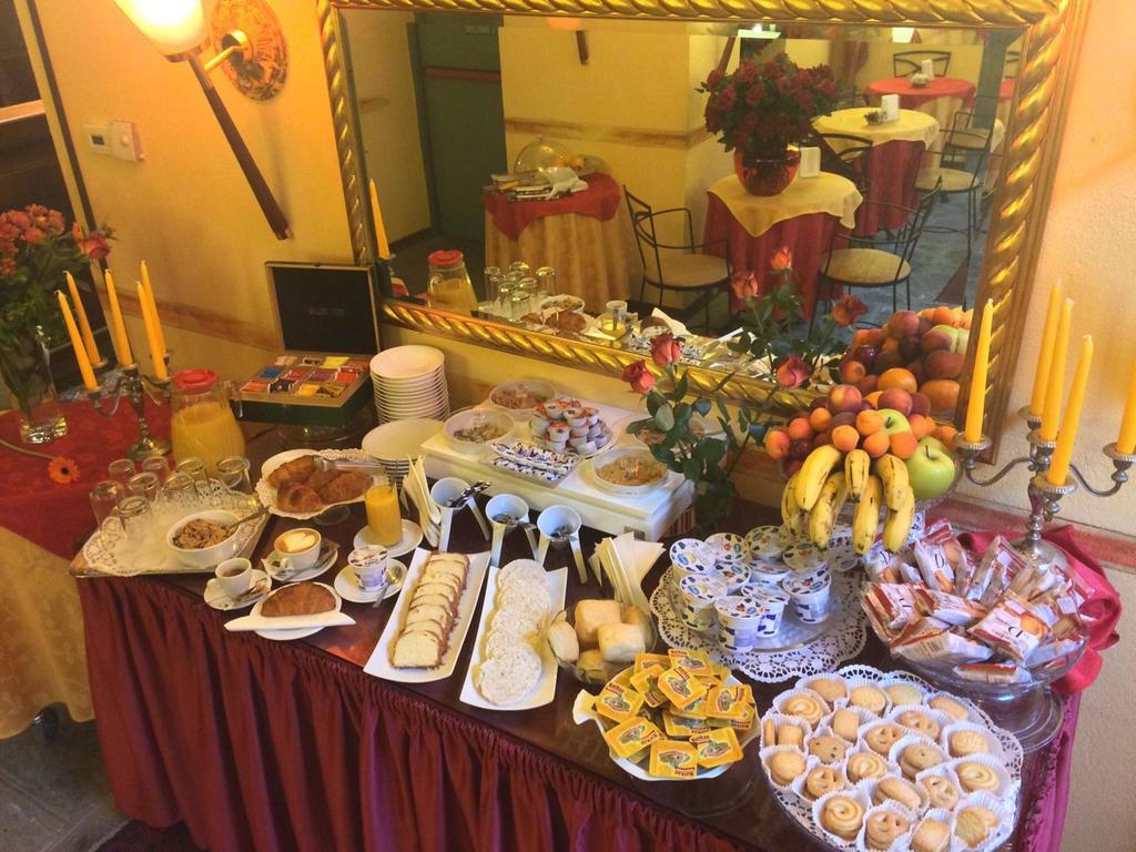 Hotel Giulio Cesare Торино Екстериор снимка