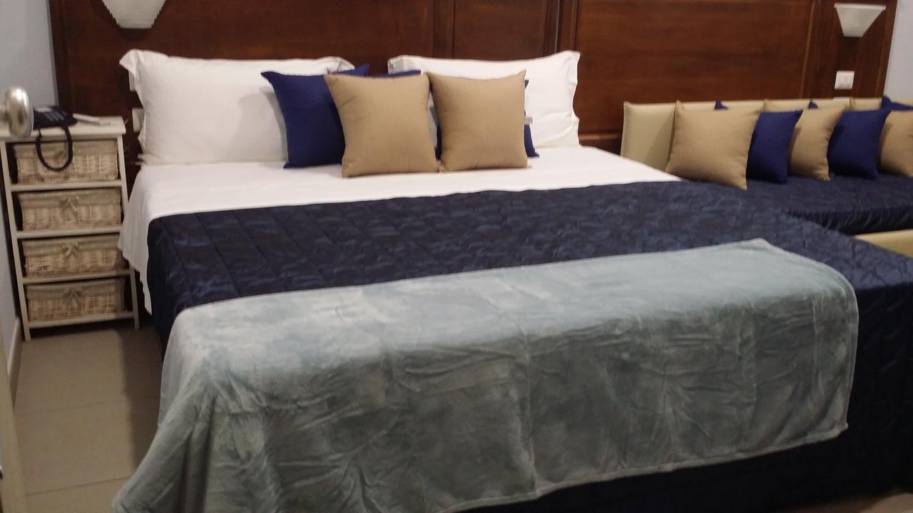 Hotel Giulio Cesare Торино Екстериор снимка