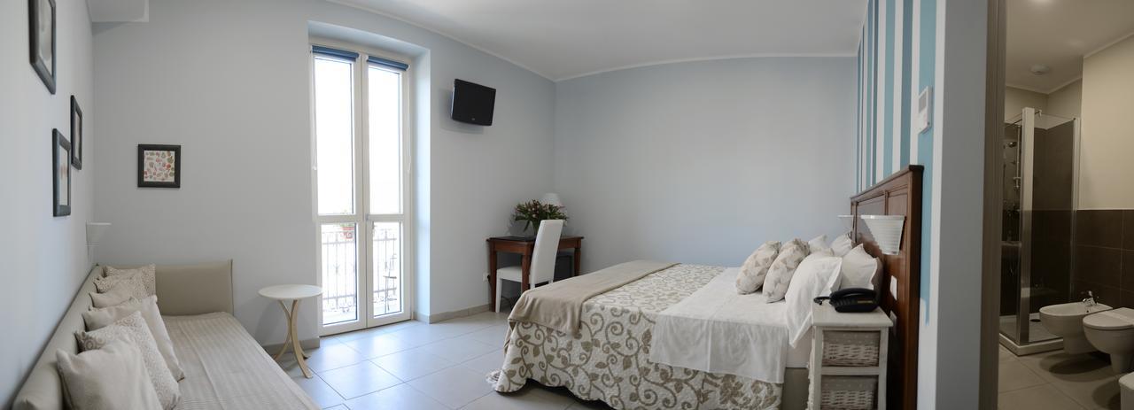 Hotel Giulio Cesare Торино Екстериор снимка