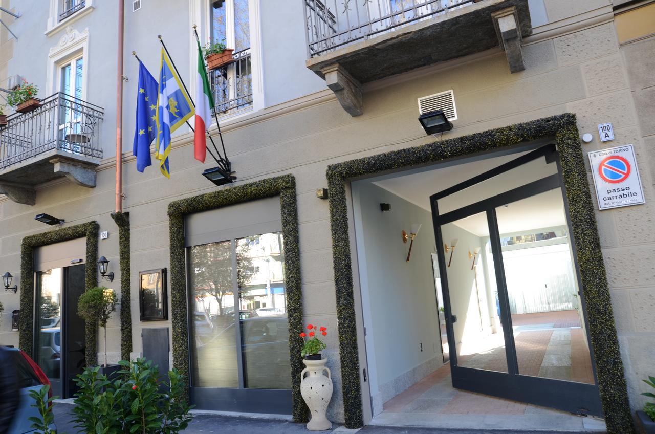 Hotel Giulio Cesare Торино Екстериор снимка