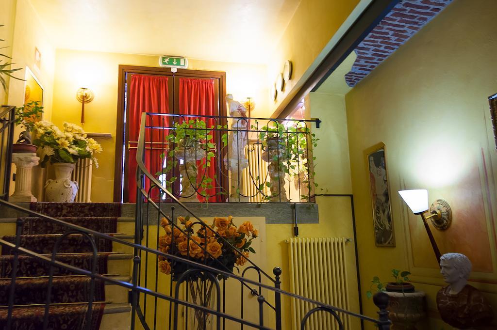 Hotel Giulio Cesare Торино Екстериор снимка